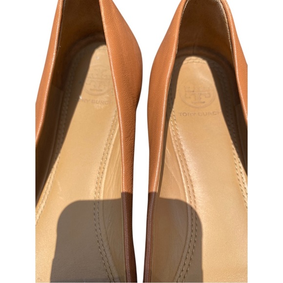 Tory Burch Tan Leather Flats Sleek Minimalist Design - Picture 7 of 7